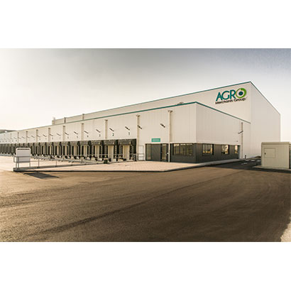 Bâtiment revêtu de panneaux QuadCore Technology de Kingspan - Vue 1